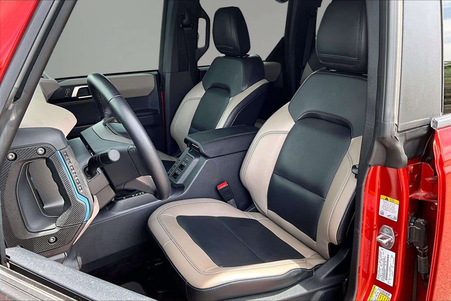 Used 2024 Ford Bronco Wildtrak AWD/4WD image 21