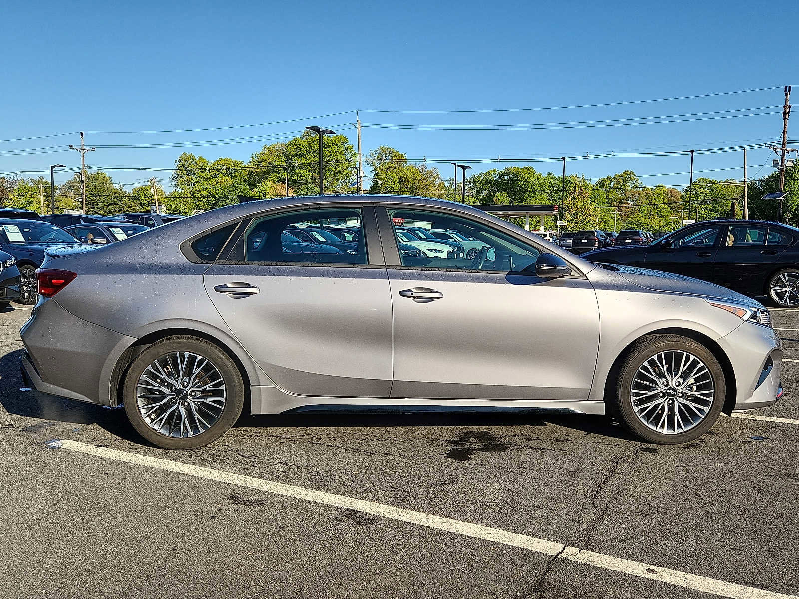 Used 2023 Kia Forte GT-Line w/ GT-Line Premium Package FWD image 7