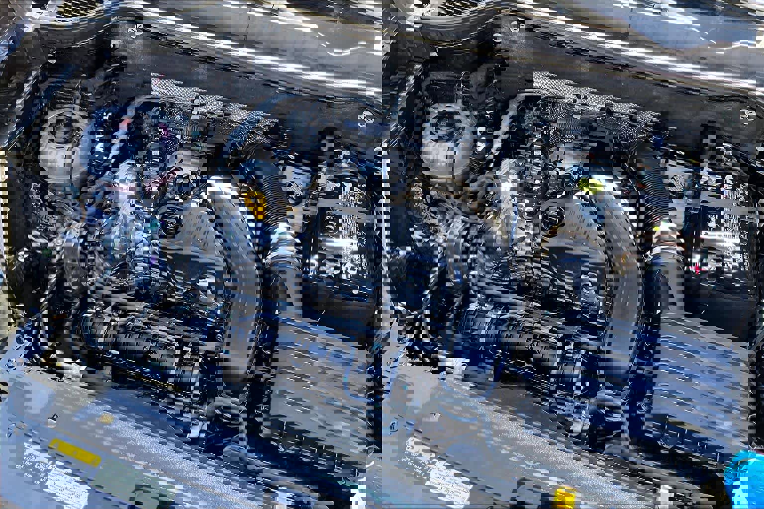 Used 2023 Volkswagen Taos SE w/ Panoramic Sunroof Package image 31