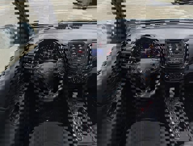 Used 2022 Chevrolet Equinox RS image 3