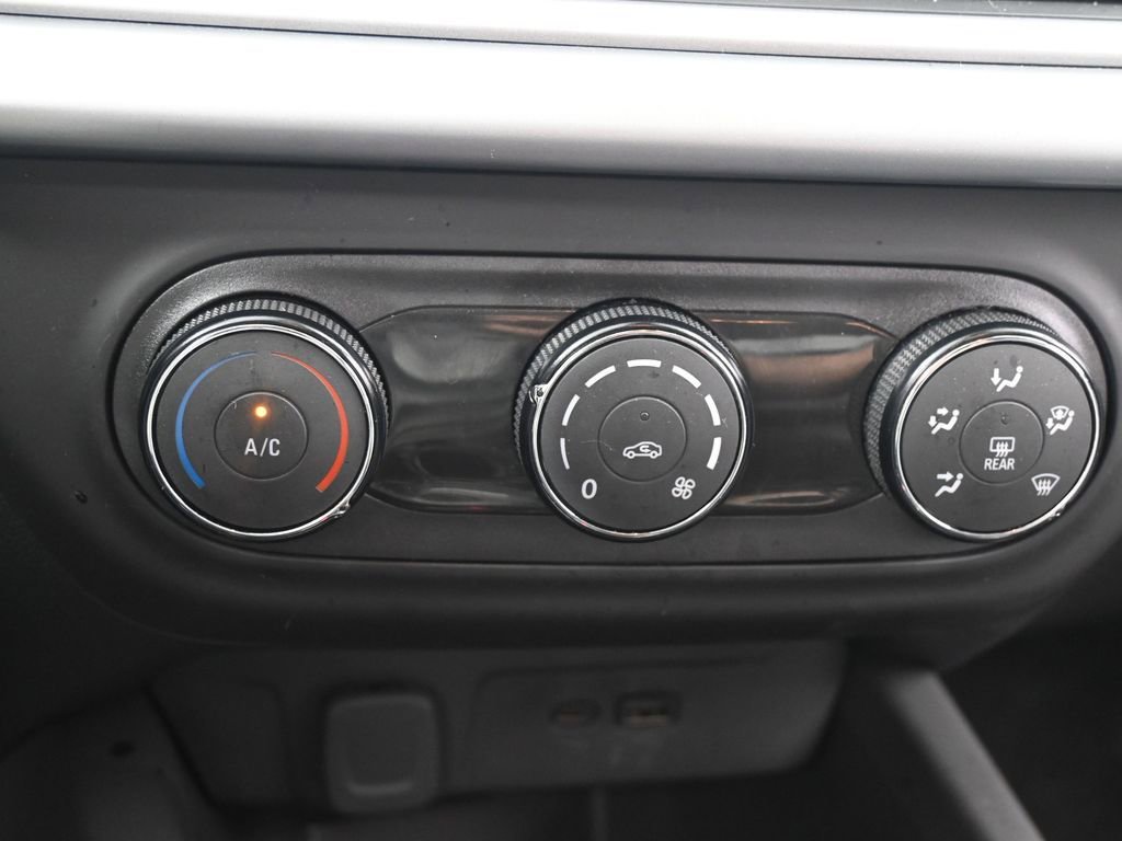 Used 2024 Chevrolet Trax LS image 18