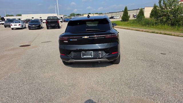 Used 2024 Chevrolet Equinox EV LT FWD image 7
