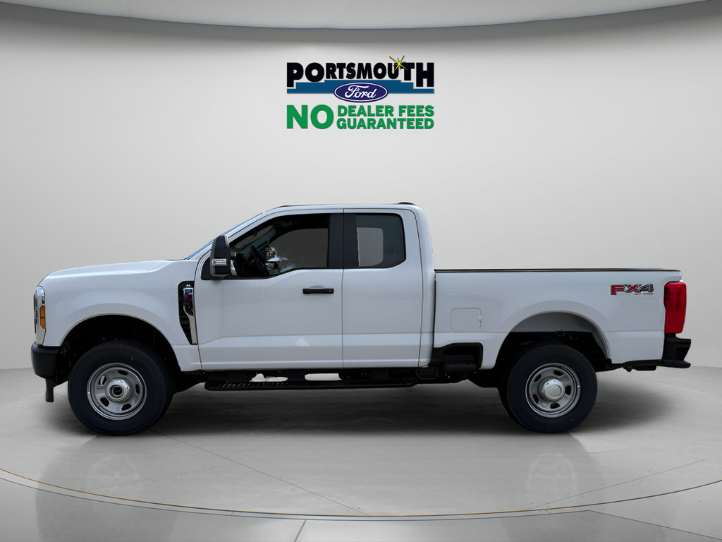 New 2026 Ford F350 XL w/ FX4 Off-Road Package AWD/4WD image 2