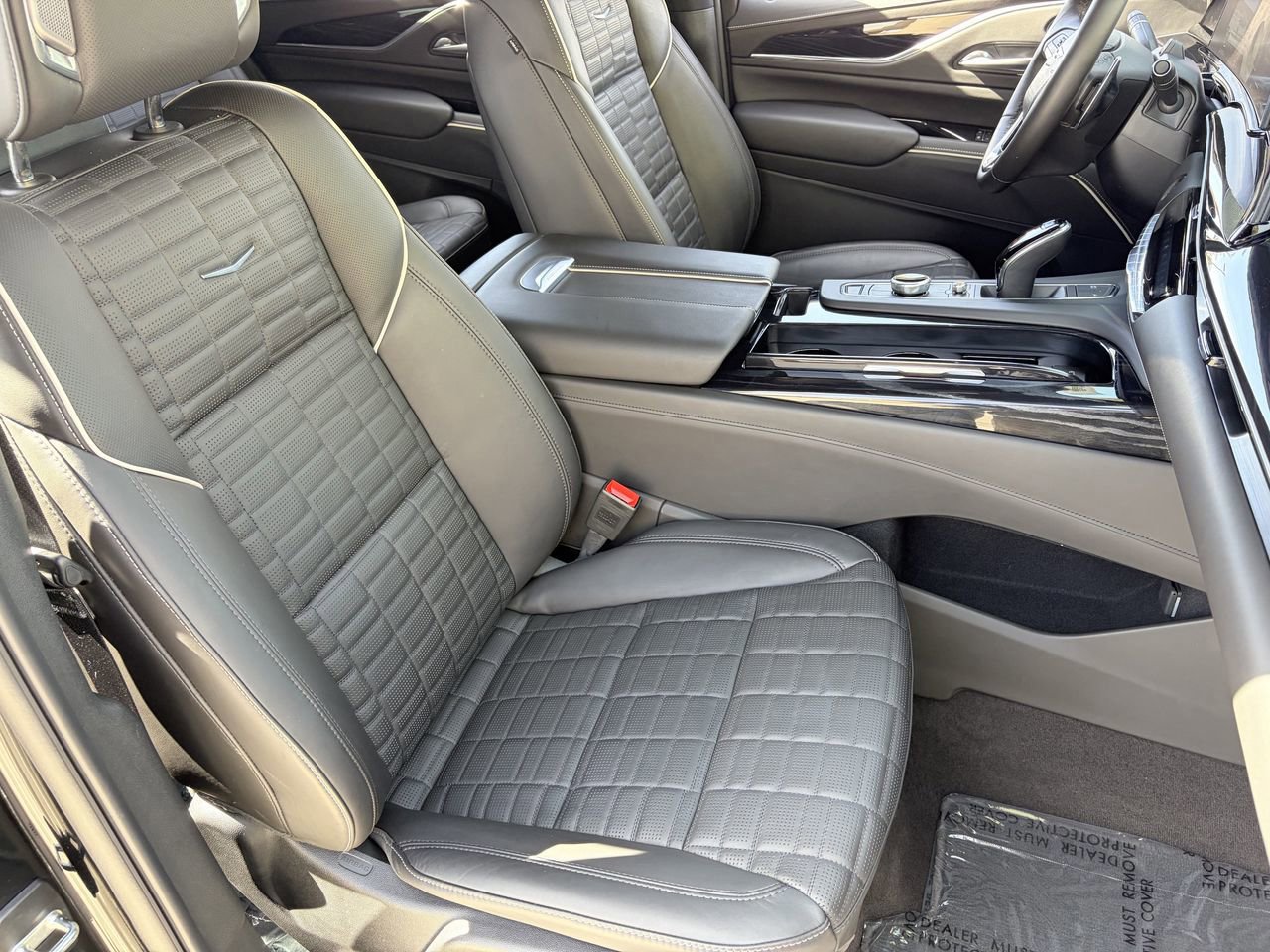 Certified 2024 Cadillac Escalade V AWD/4WD image 11