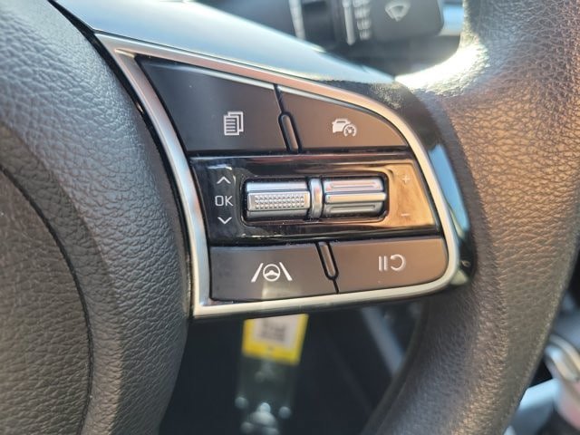 Used 2024 Kia Forte LXS w/ LXS Technology Package FWD image 25