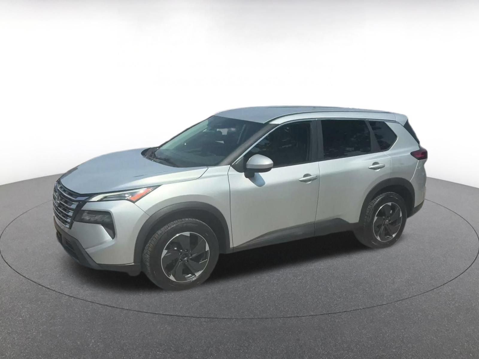 Used 2025 Nissan Rogue SV AWD/4WD image 6
