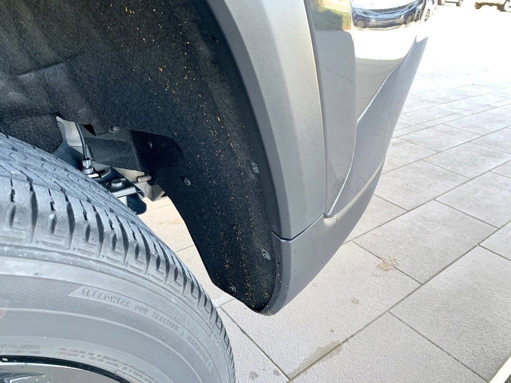 Used 2023 Jeep Grand Cherokee Altitude image 54