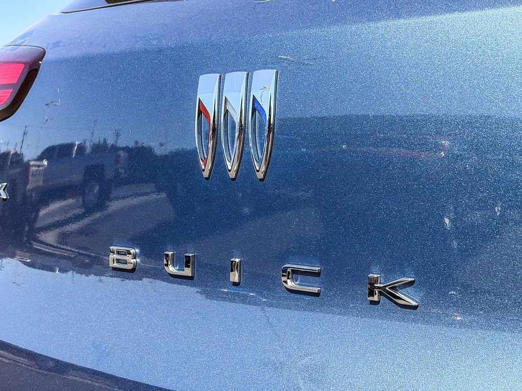Used 2024 Buick Encore GX Preferred w/ Comfort Package AWD/4WD image 9