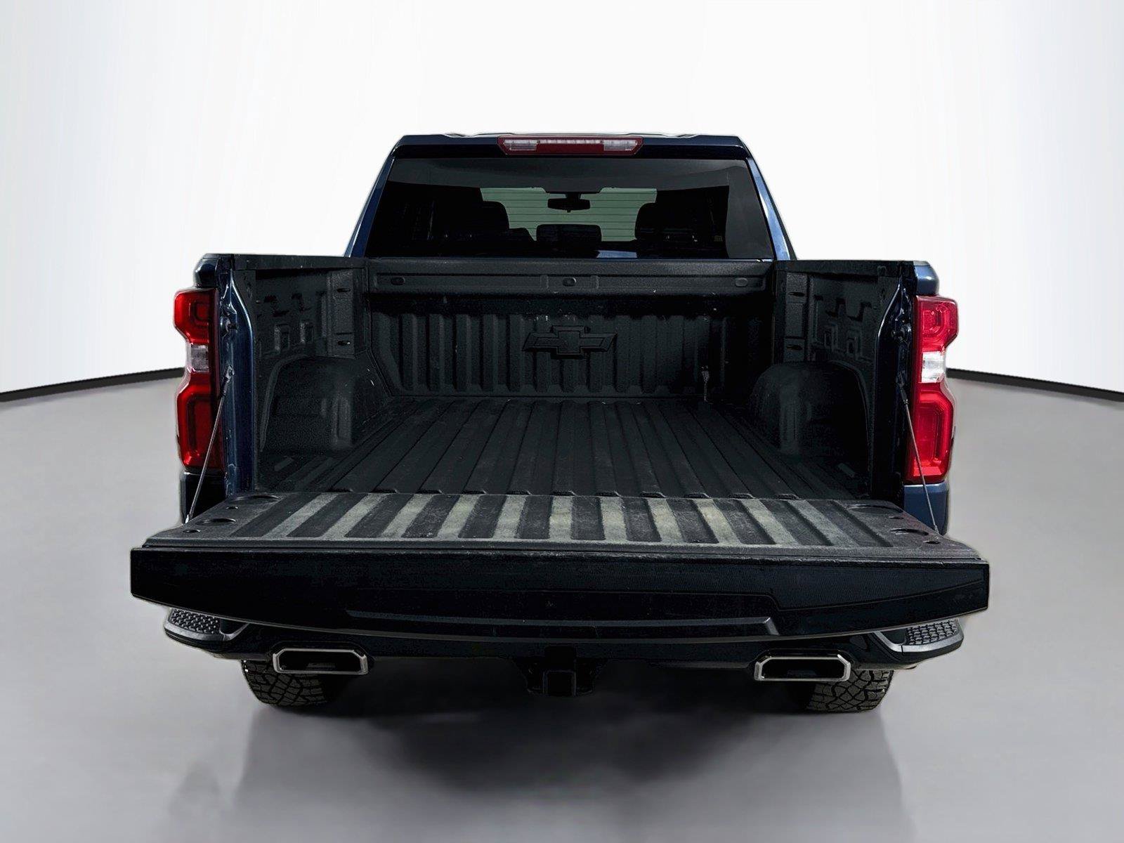 Used 2021 Chevrolet Silverado 1500 LT Trail Boss AWD/4WD image 26