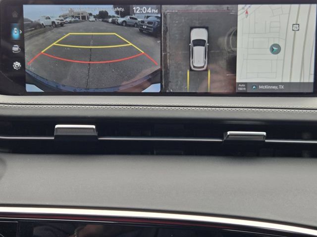 Used 2025 Genesis GV70 3.5T Sport w/ Sport Advanced Package AWD/4WD image 18