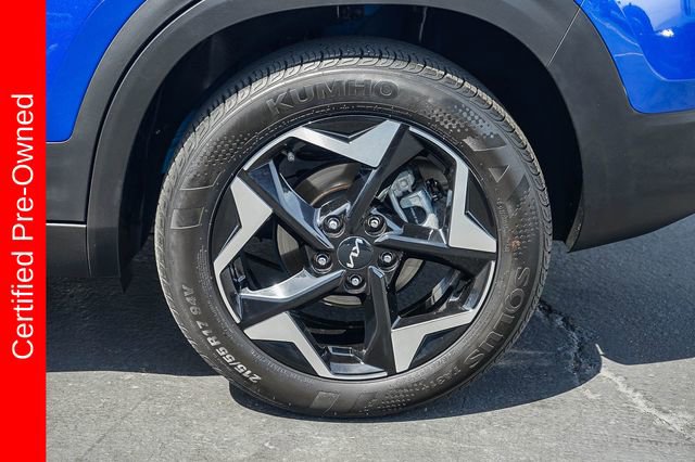 Certified 2025 Kia Seltos S FWD image 12