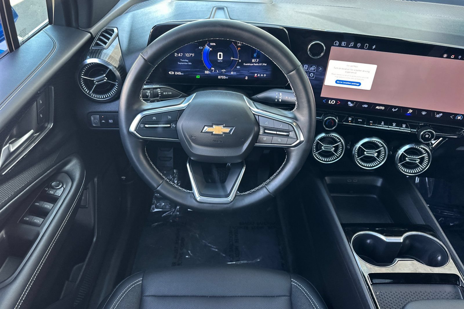 Used 2024 Chevrolet Blazer EV LT AWD/4WD image 17