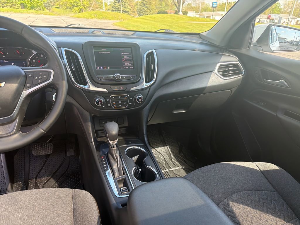 Used 2023 Chevrolet Equinox LT FWD image 23