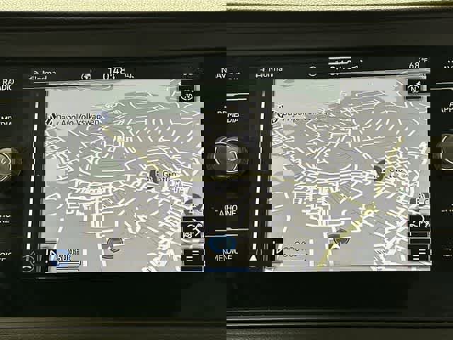 Certified 2022 Volkswagen Jetta SEL image 13