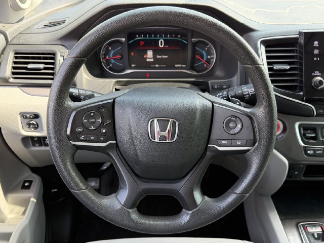 Used 2021 Honda Pilot EX image 11