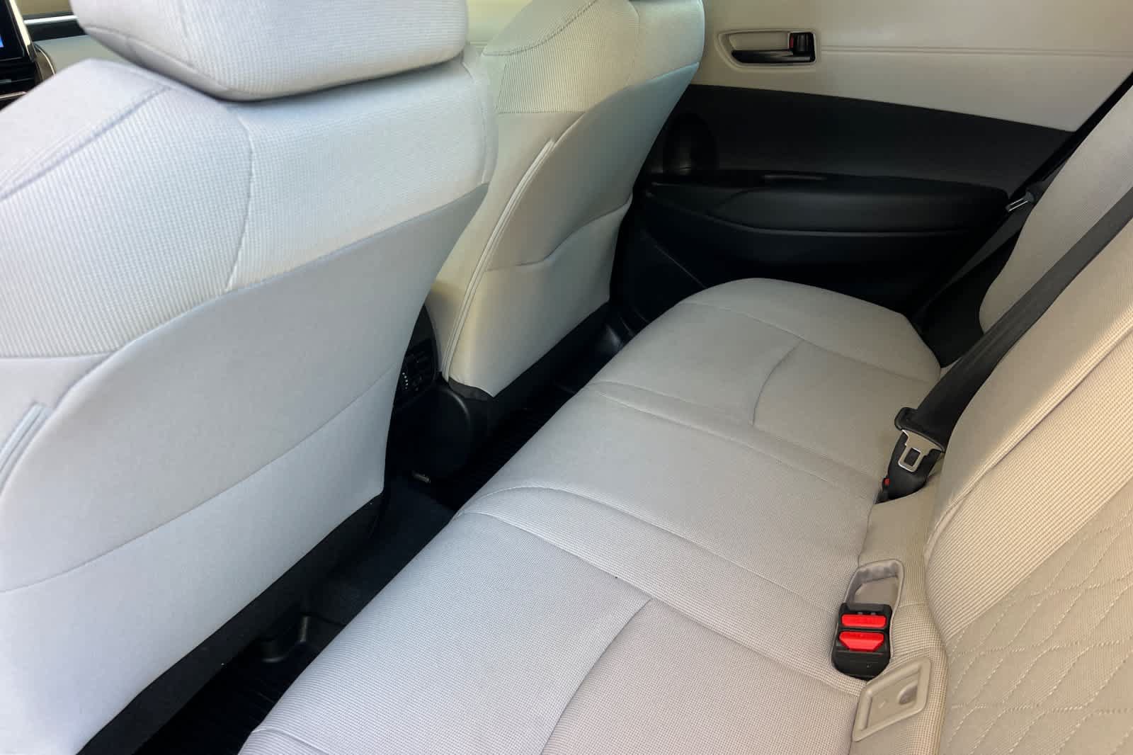 Certified 2024 Toyota Corolla Cross L FWD image 4