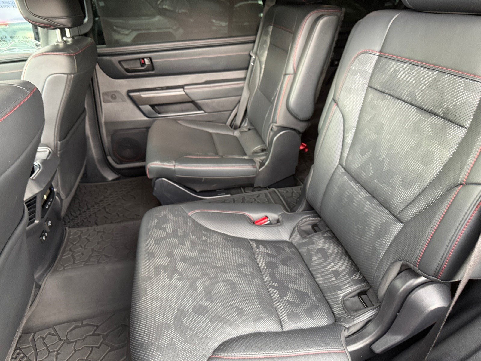 Used 2024 Toyota Sequoia TRD Pro AWD/4WD image 17