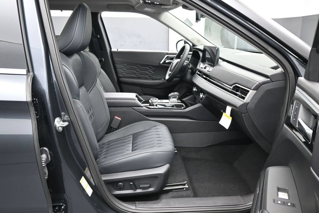 New 2026 Mitsubishi Outlander SEL AWD/4WD image 48