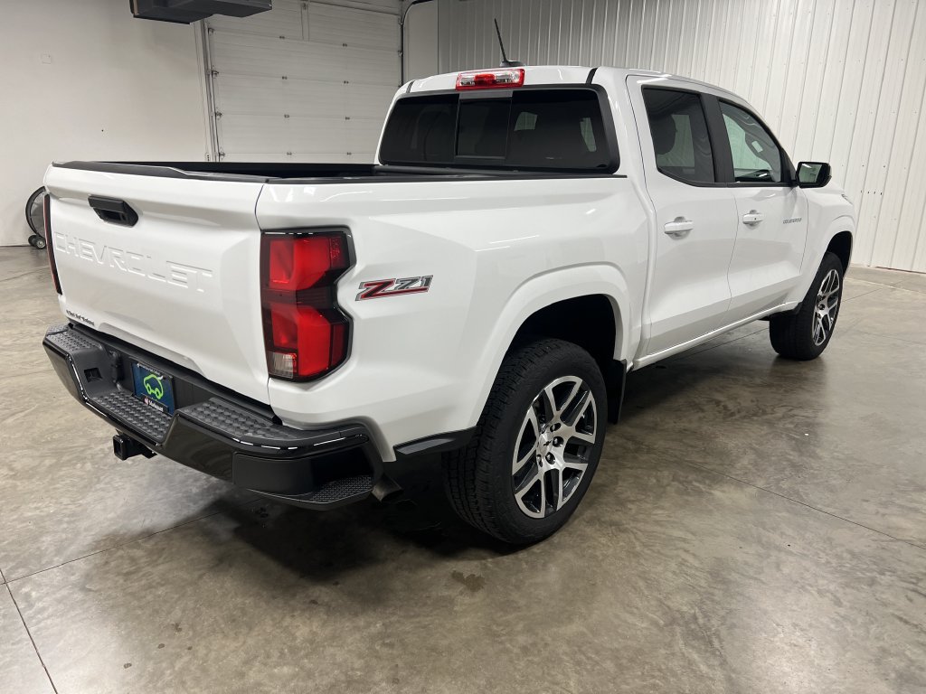 Certified 2023 Chevrolet Colorado Z71 w/ Z71 Convenience Package 2 AWD/4WD image 9