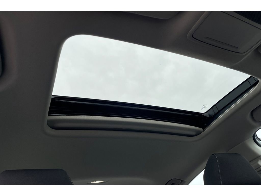 Certified 2025 Honda Accord SE image 19