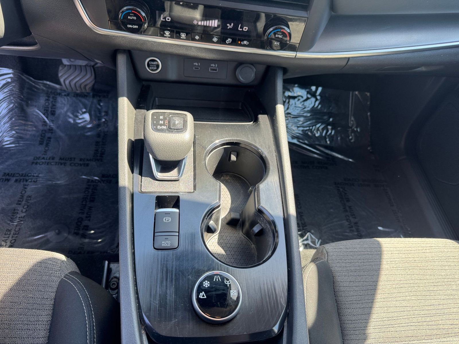 Used 2023 Nissan Rogue SV AWD/4WD image 42