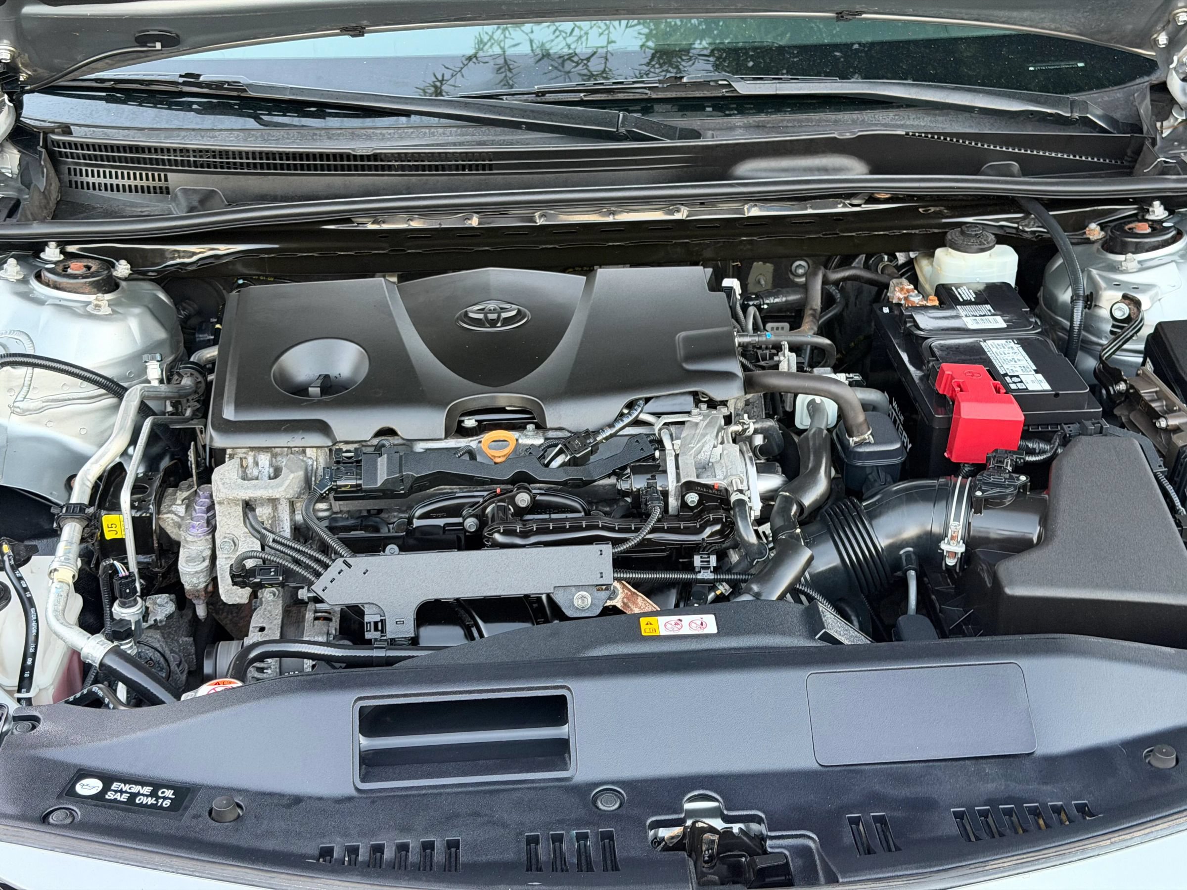Used 2019 Toyota Camry LE FWD image 31