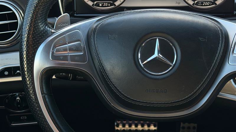 Used 2015 Mercedes-Benz S 63 AMG 4MATIC Sedan image 30