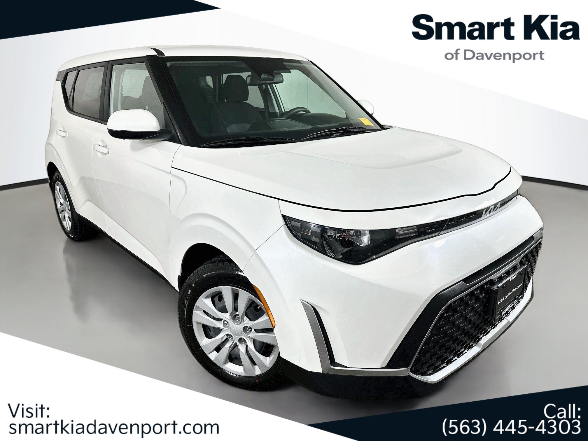 Used 2023 Kia Soul LX FWD image 1