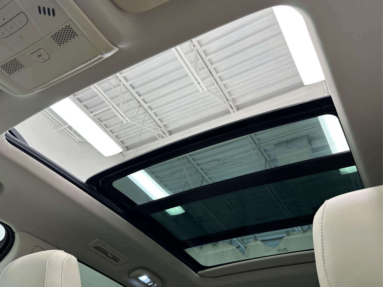 Used 2023 Cadillac XT6 Premium Luxury w/ Technology Package image 44