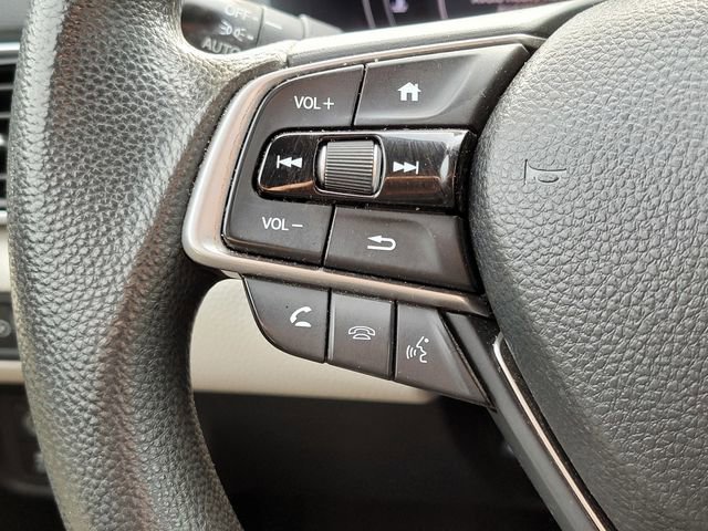 Used 2018 Honda Accord EX image 25