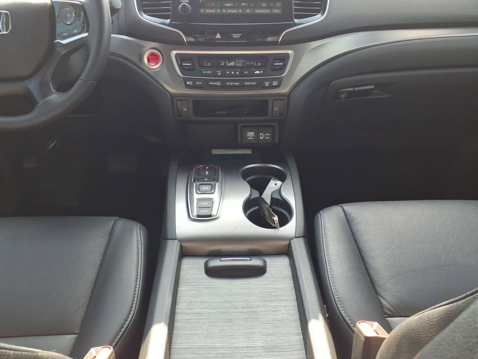 Certified 2022 Honda Pilot Special Edition image 19