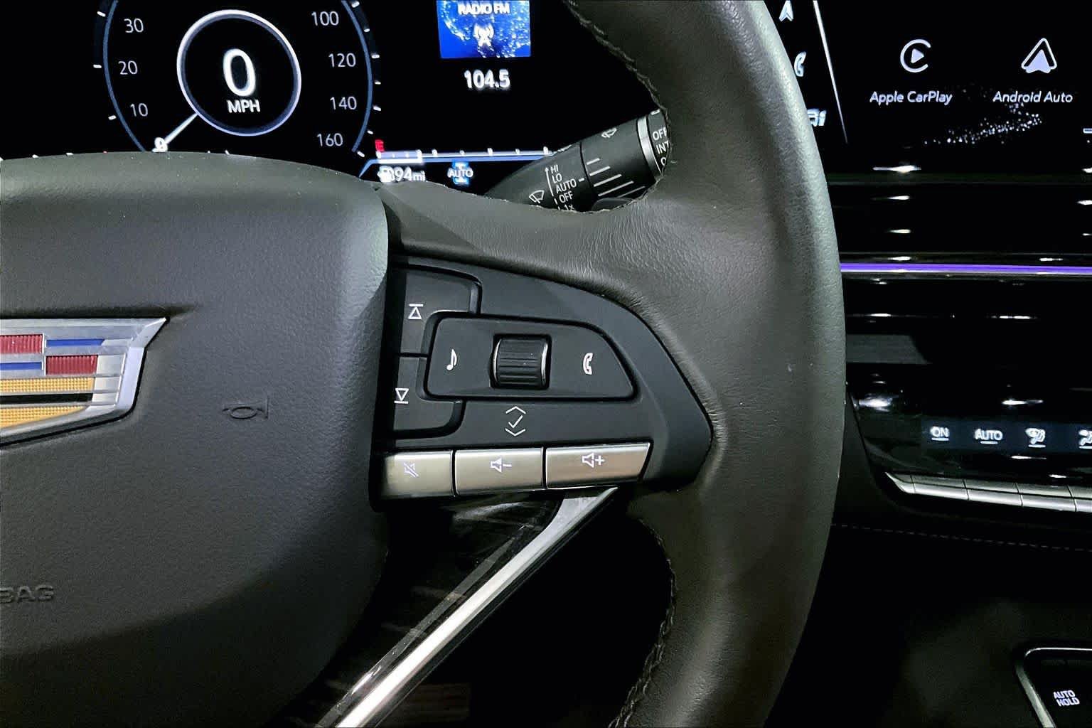 Used 2021 Cadillac Escalade Sport w/ Driver Assist Tech Package AWD/4WD image 24