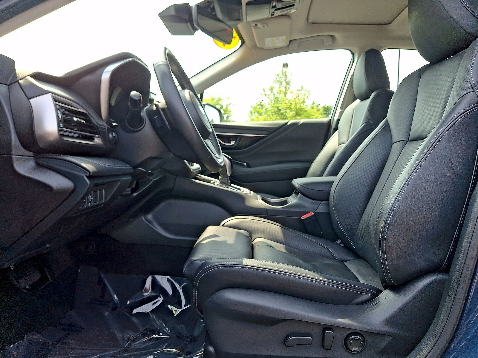 Used 2025 Subaru Legacy Touring XT AWD/4WD image 11