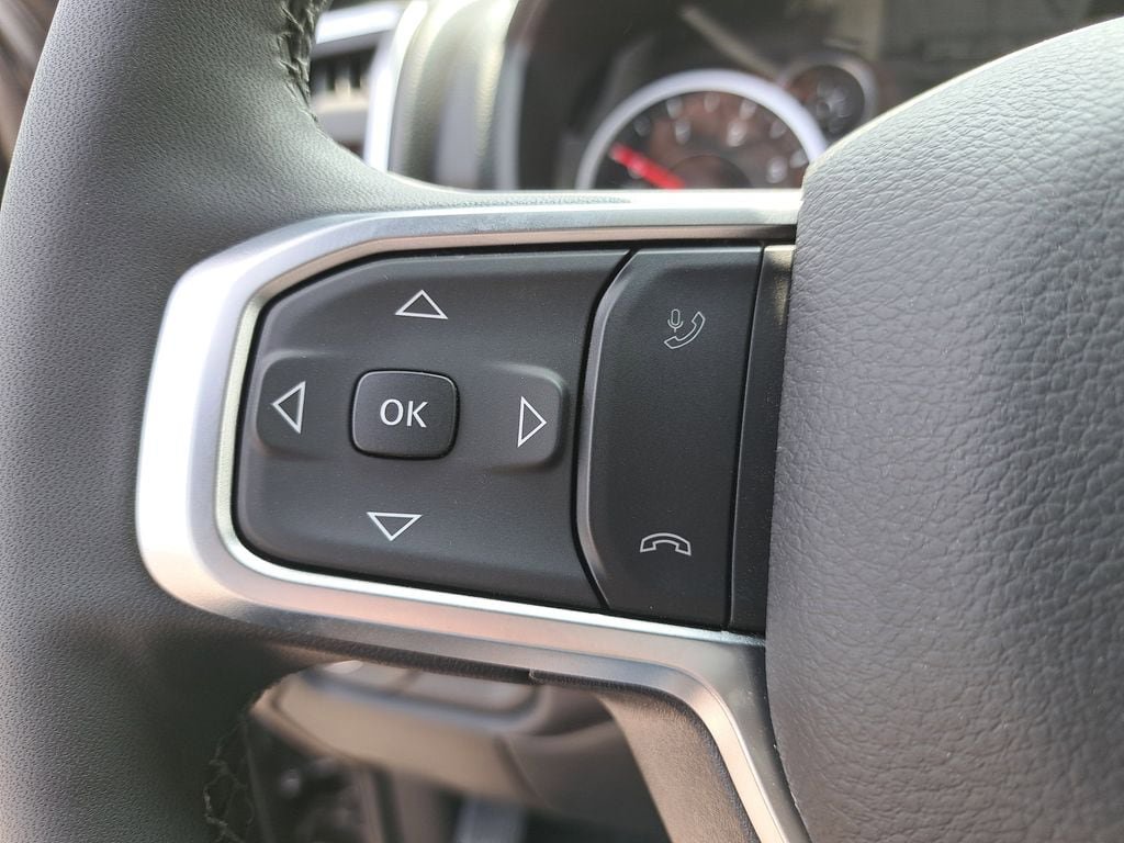 New 2025 RAM 2500 Big Horn AWD/4WD image 16