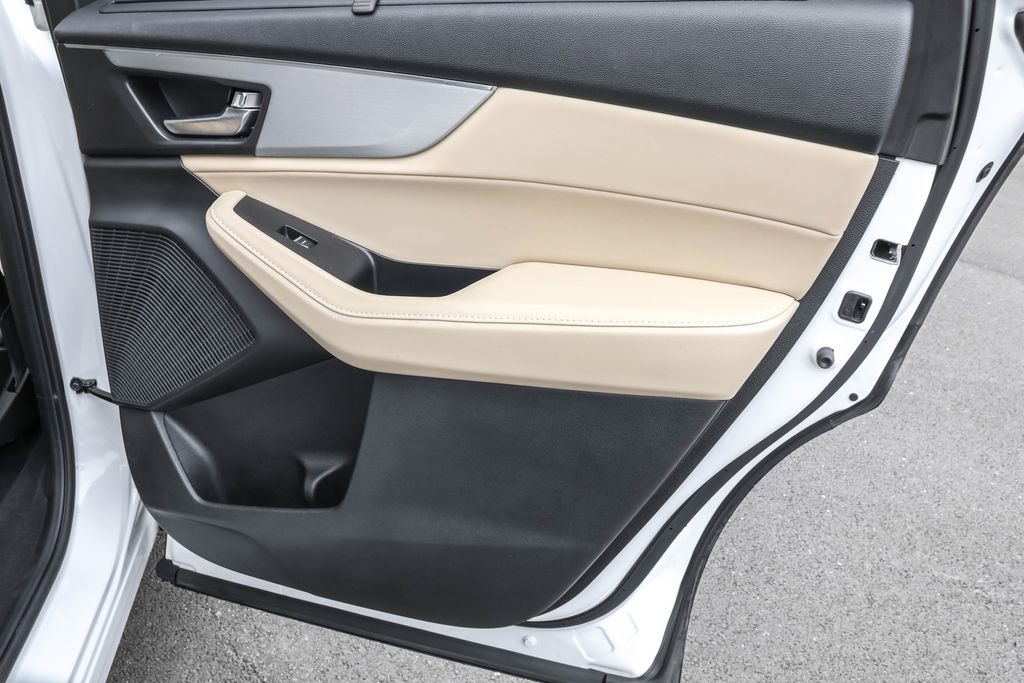 Used 2022 Acura MDX SH-AWD w/ Technology Package image 35