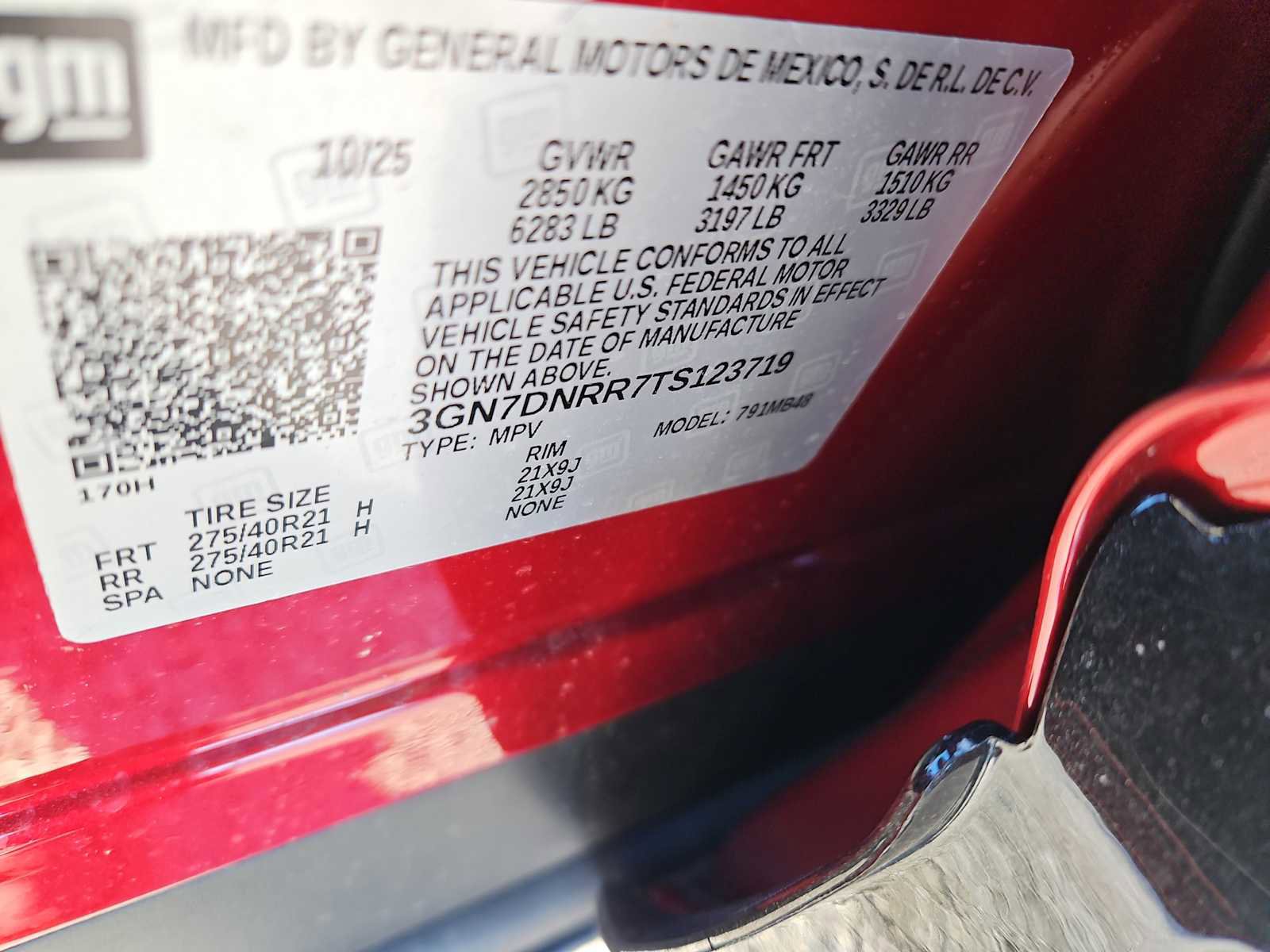 New 2026 Chevrolet Equinox EV LT w/ Convenience Package II image 22