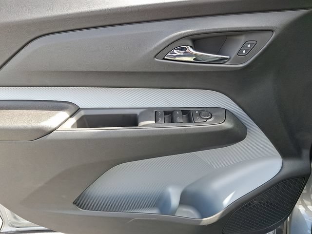 New 2027 Chevrolet Bolt LT w/ Comfort Package FWD image 9