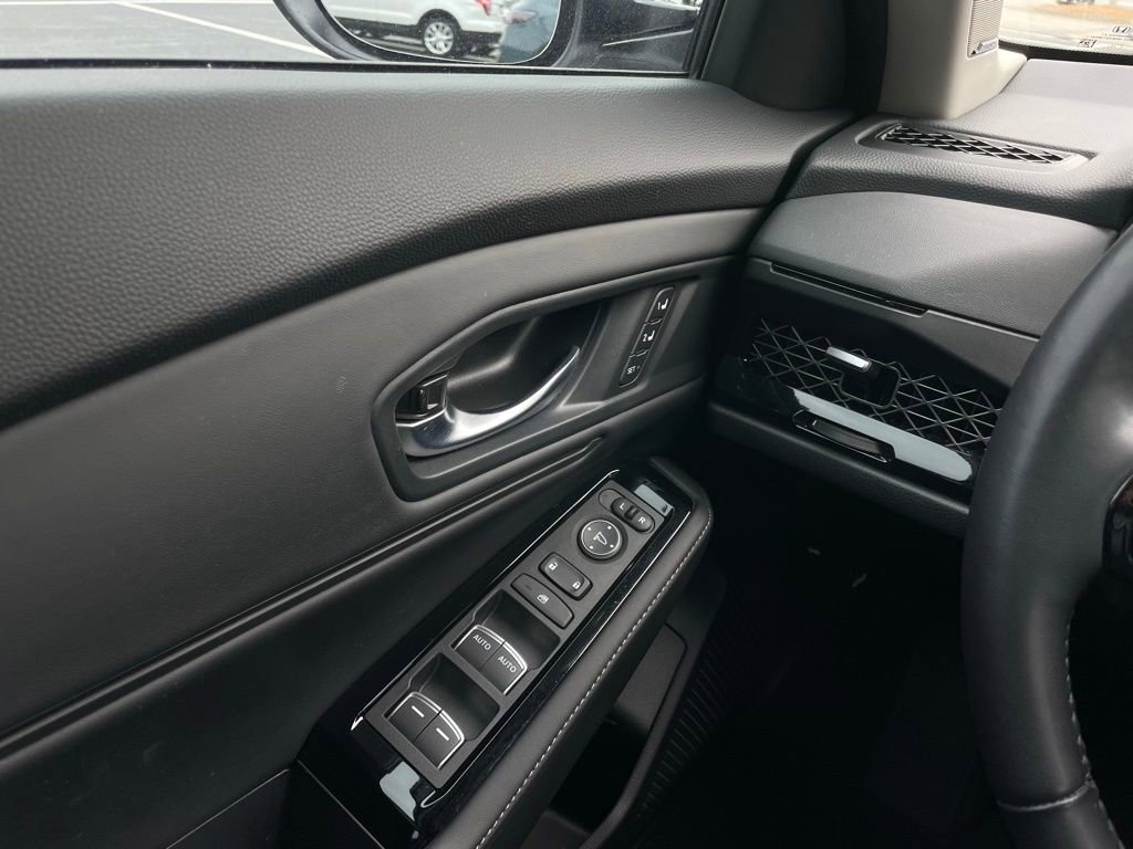 Certified 2025 Honda Accord Touring image 23