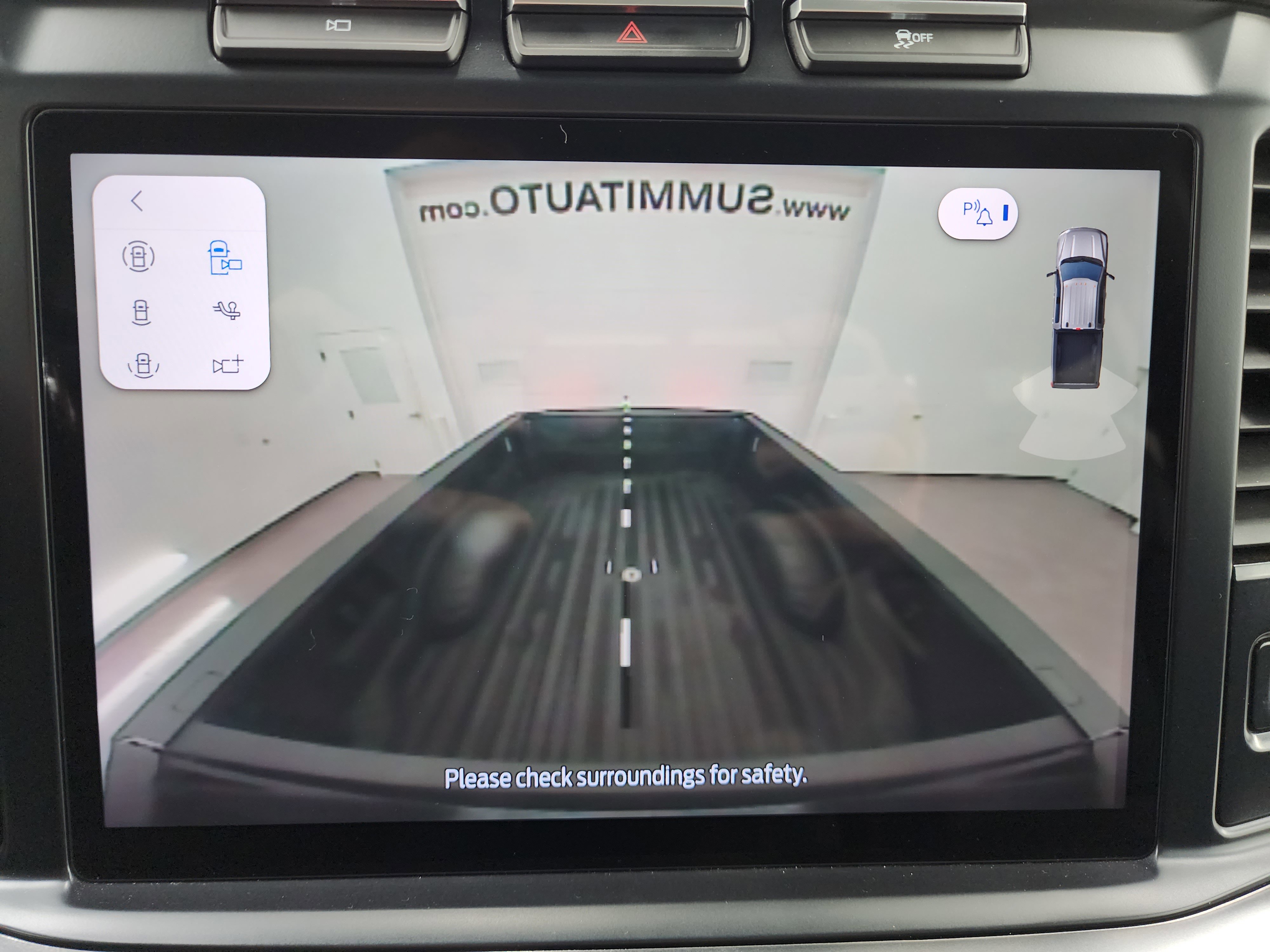 Used 2024 Ford F250 Lariat w/ Chrome Package image 15