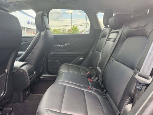 Used 2020 Lincoln Corsair AWD w/ Premium Package image 14