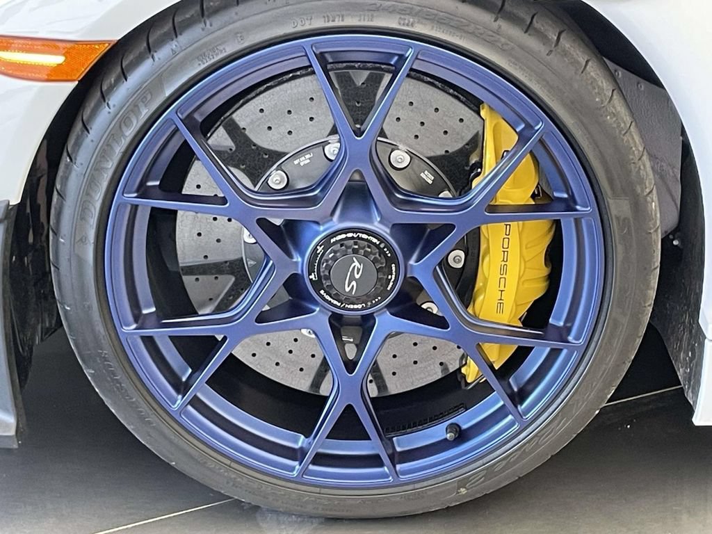 Certified 2025 Porsche 718 Boxster Spyder RS RWD image 11