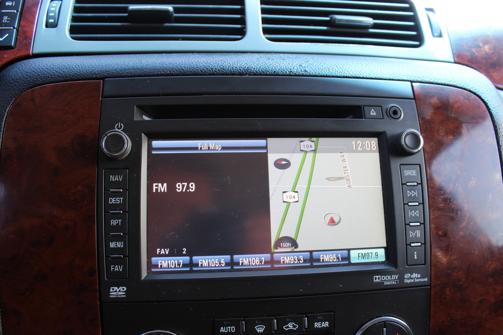 Used 2014 Chevrolet Tahoe LTZ AWD/4WD image 27