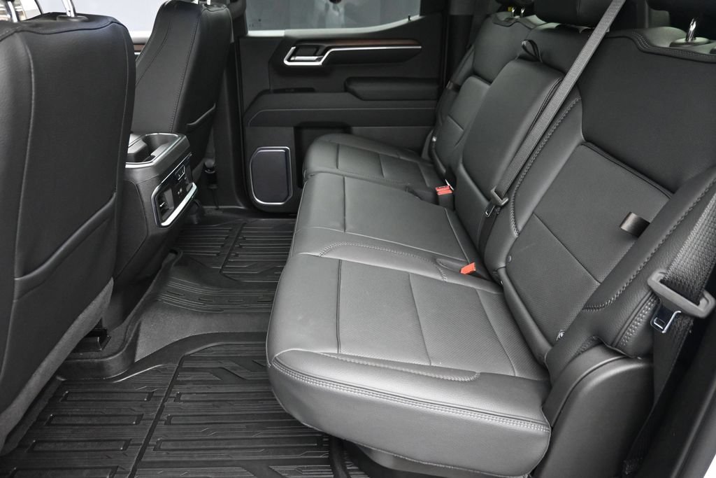 Used 2026 GMC Sierra 1500 Denali w/ Technology Package AWD/4WD image 11