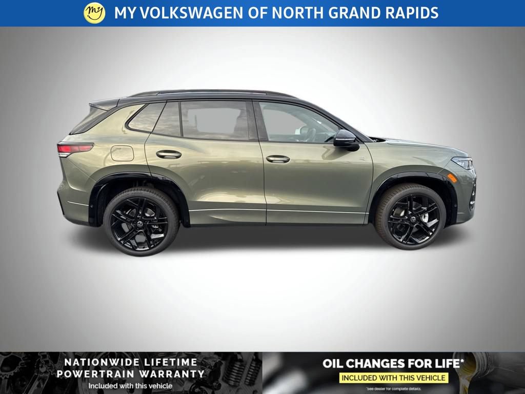 New 2026 Volkswagen Tiguan SE R-Line AWD/4WD image 6