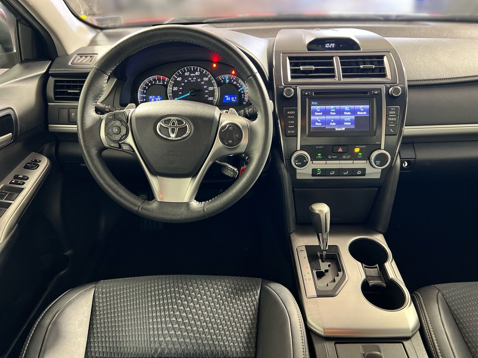 Used 2014 Toyota Camry SE FWD image 22