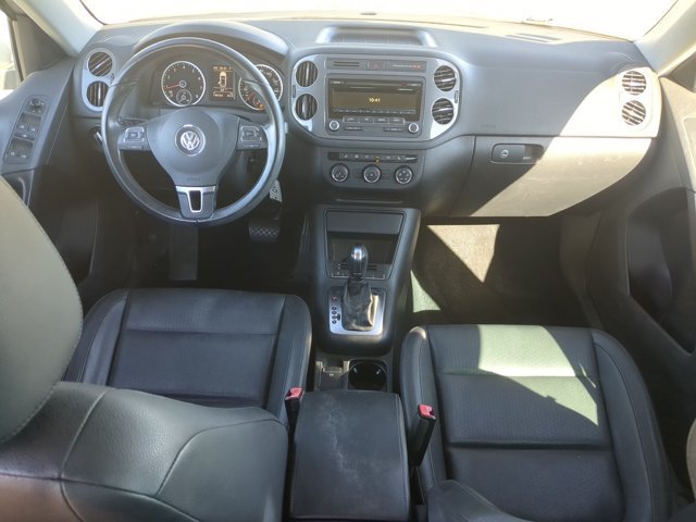 Used 2014 Volkswagen Tiguan SE FWD image 16