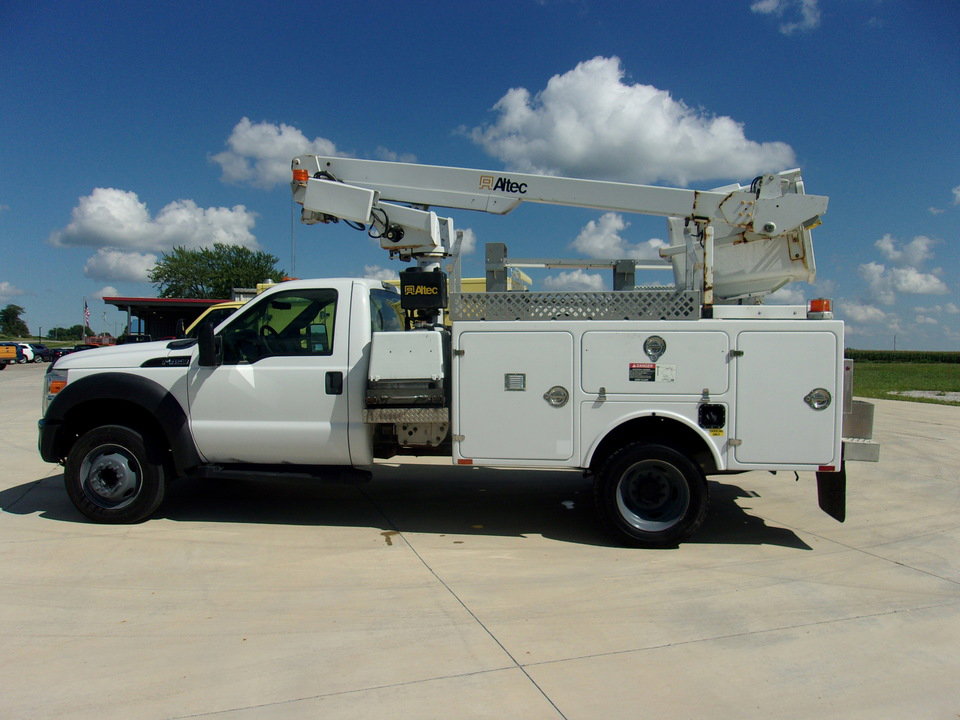 Used 2012 Ford F450 XL image 5