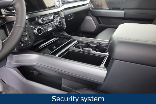 New 2026 Ford F350 Lariat w/ Black Appearance Package image 59