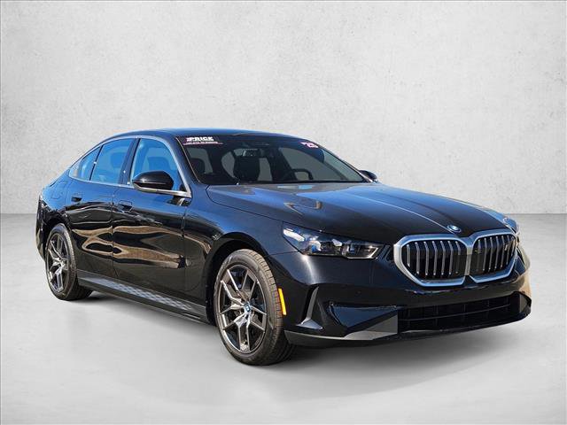 Certified 2025 BMW i5 eDrive40i w/ Premium Package video 3