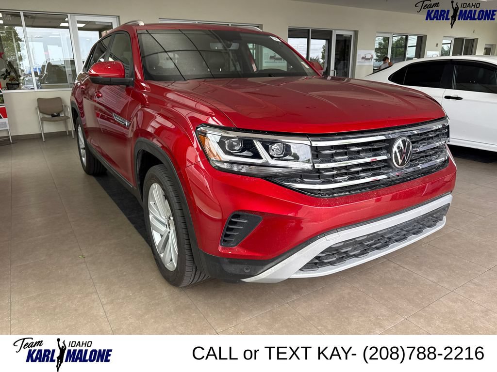 Used 2023 Volkswagen Atlas Cross Sport SE w/ Panoramic Sunroof Package AWD/4WD image 6
